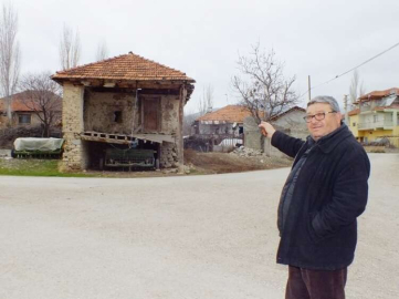 Akyar Tarihine tanıklık eden  köy odaları ve dağan ağacı