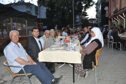 Tanrıkulu’ndan anlamlı iftar