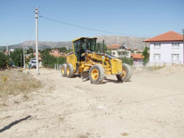 Bozova’ya hizmet devam ediyor