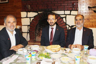 Saadetten basına iftar