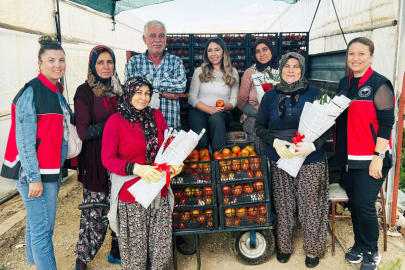 Korkuteli’nde Kadın Çiftçiler Unutulmadı